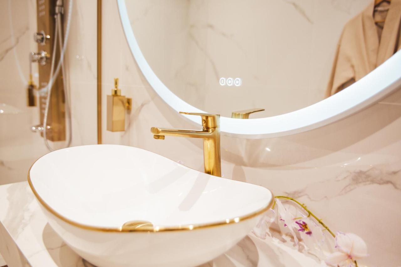 La Suite 176 - Piscine Privee, Spa, Hammam A Reims Dış mekan fotoğraf